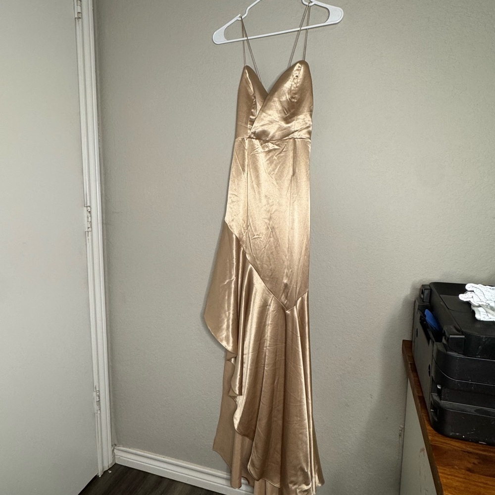 Elegant Gold Satin Evening Dress